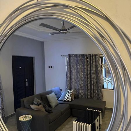 Baffour Apartments Adiebeba エクステリア 写真