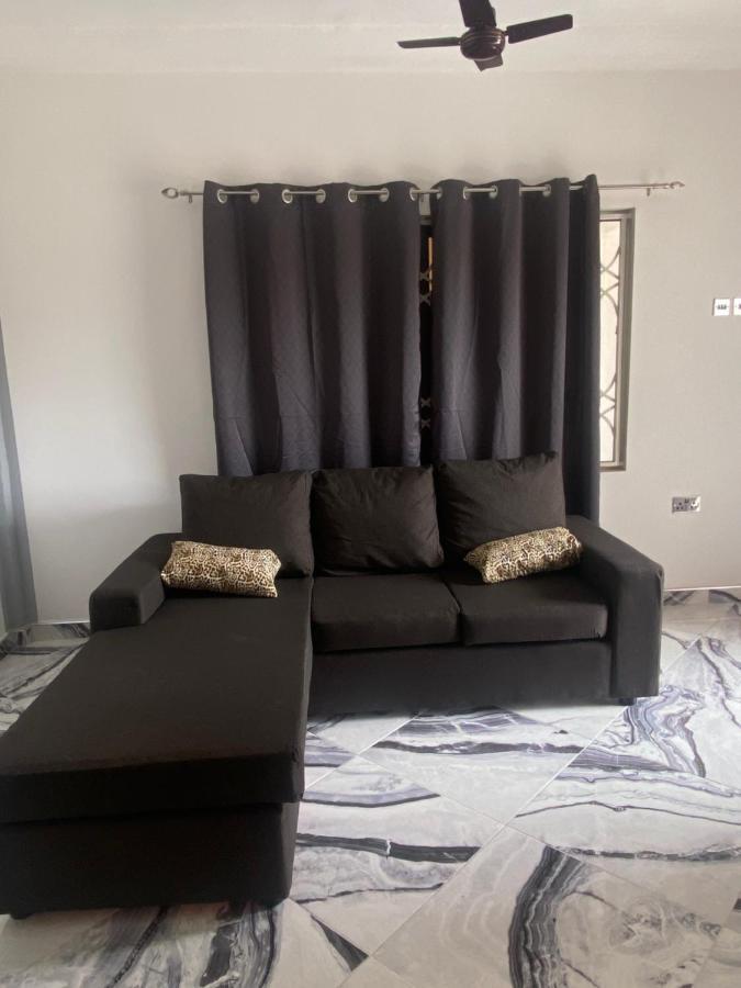 Baffour Apartments Adiebeba エクステリア 写真