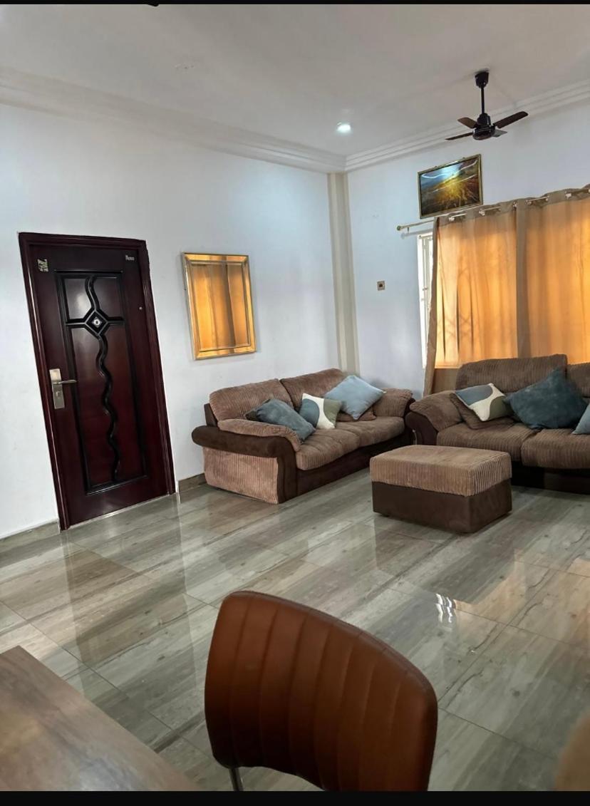 Baffour Apartments Adiebeba エクステリア 写真
