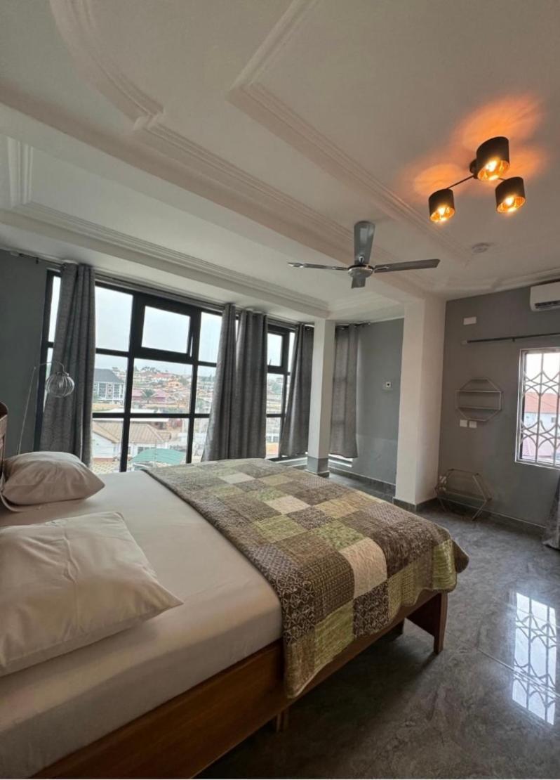 Baffour Apartments Adiebeba エクステリア 写真